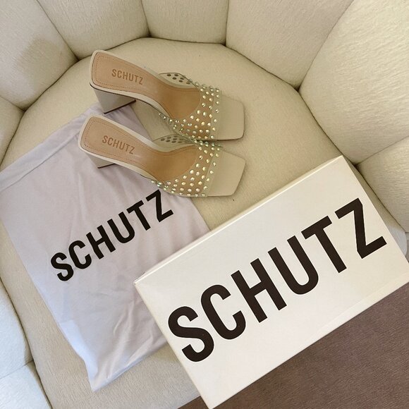 Schutz Lizah Crystal - Creme/White - Size 7.5 - Picture 3 of 6